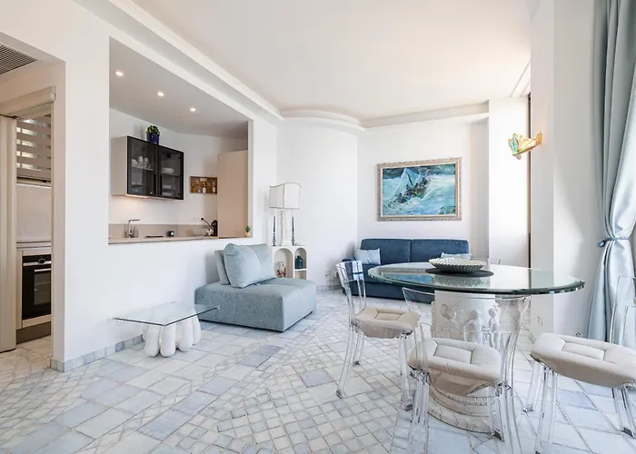 Le Château - La Perle Du Cap Martin * Roquebrune-Cap-Martin