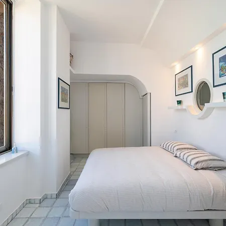 Chateau - La Perle Du Cap Martin Apartamento Rocabruna