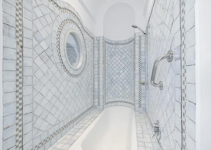 Chateau - La Perle Du Cap Martin *